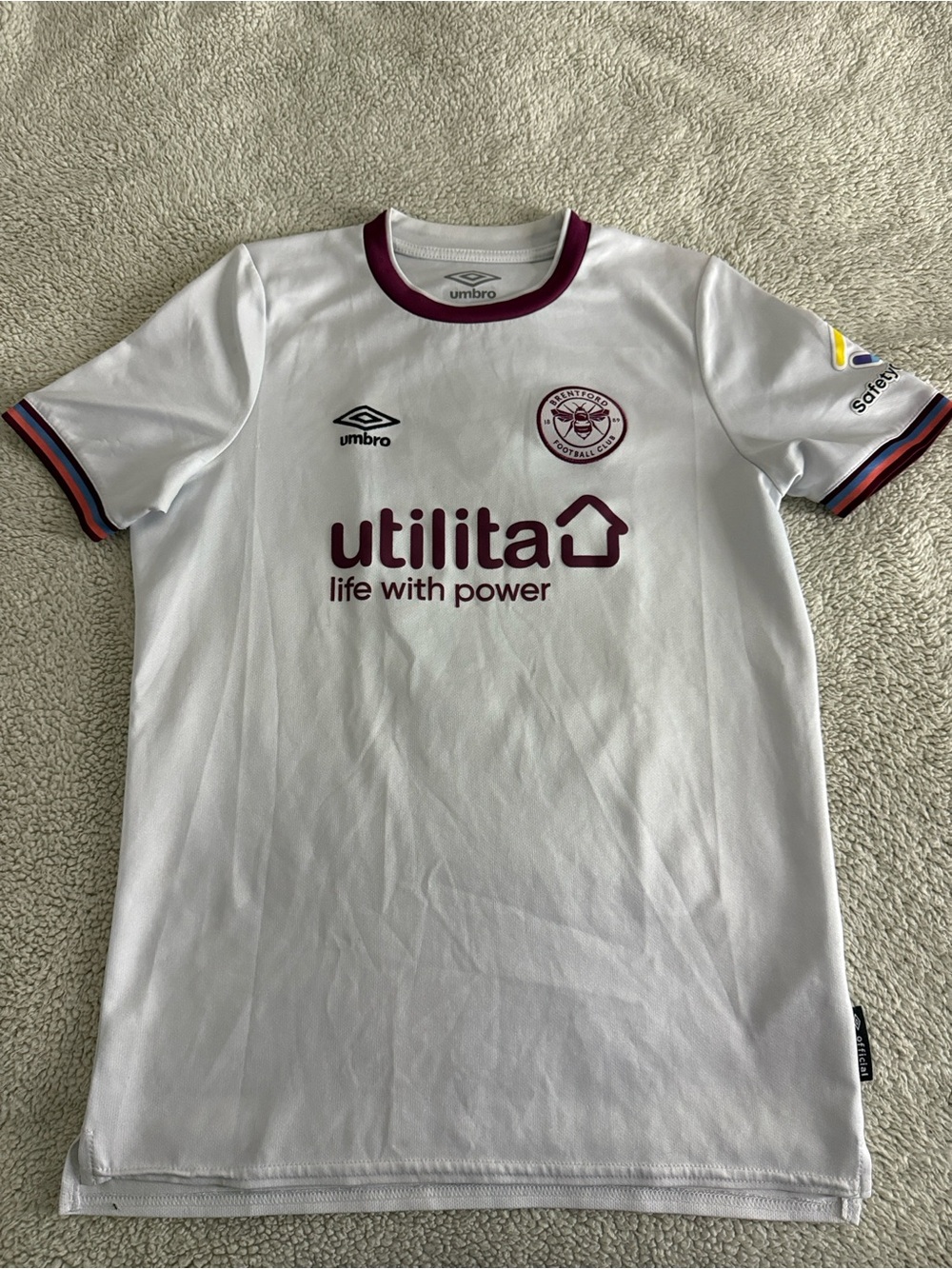 Brentford #17 Ivan Toney 2021-22 Umbro Third Premier League Away Jersey - Picture 2 of 10